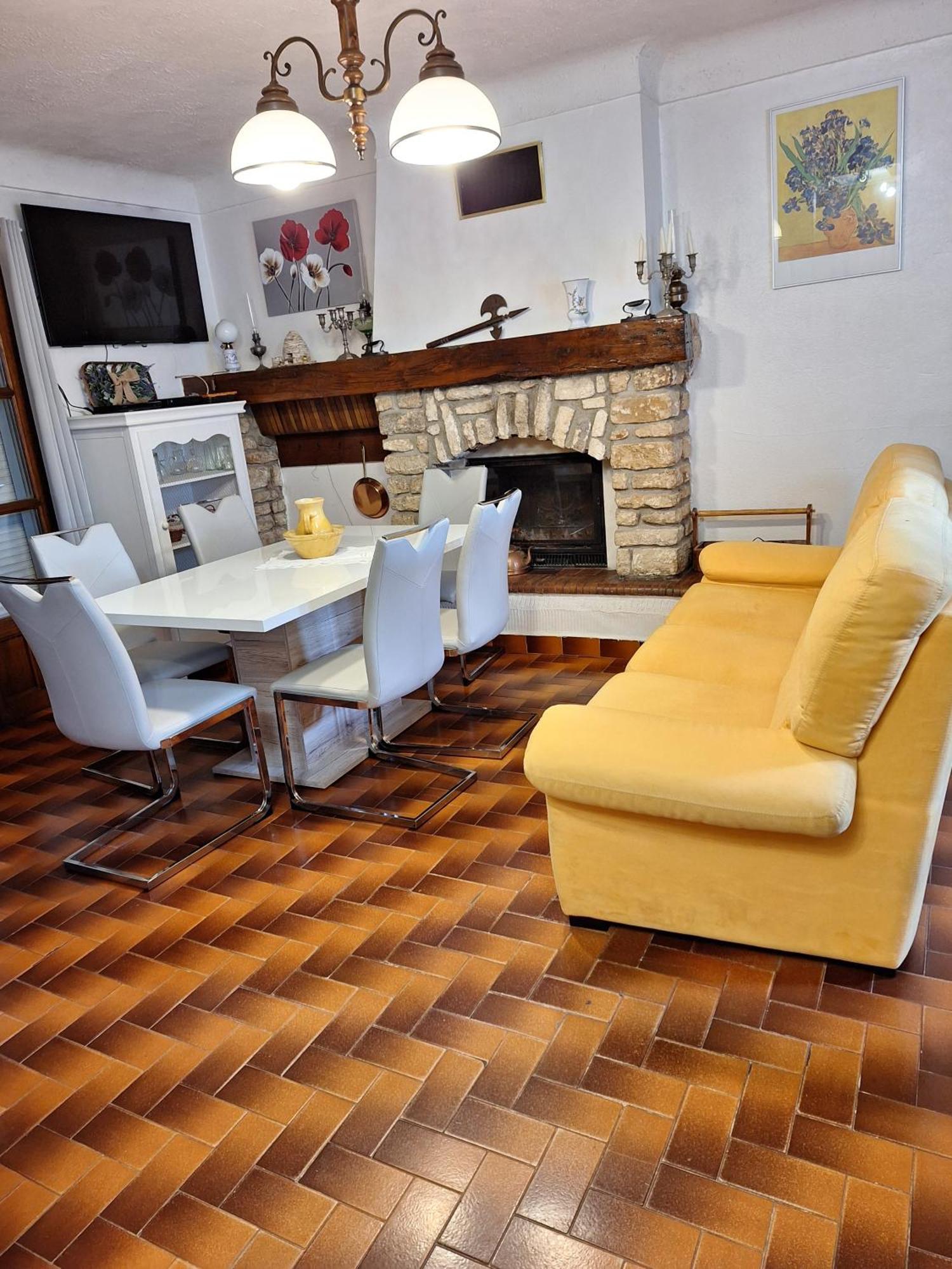 Les Vallons Holiday Home Lioux Exterior foto