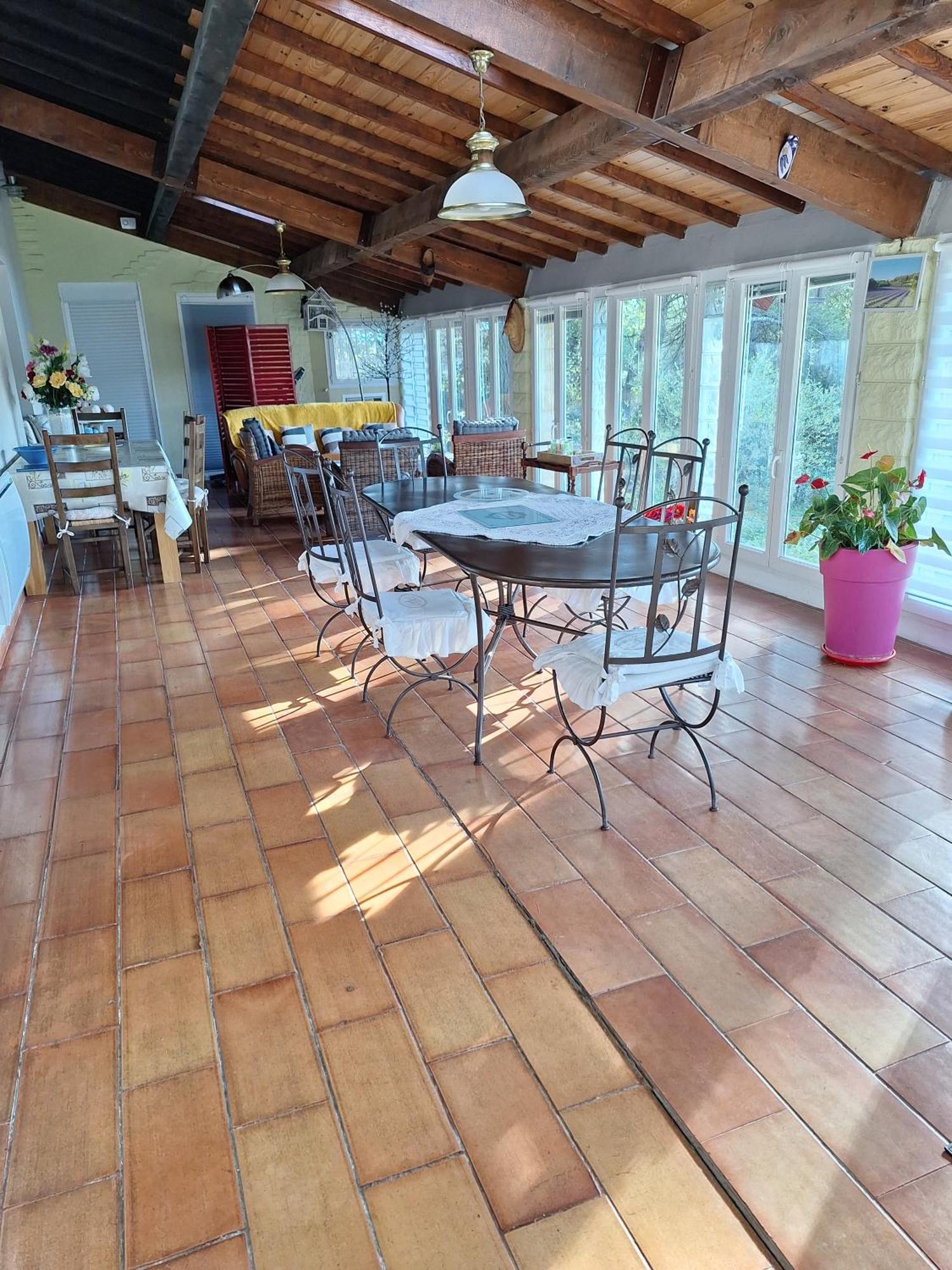 Les Vallons Holiday Home Lioux Exterior foto
